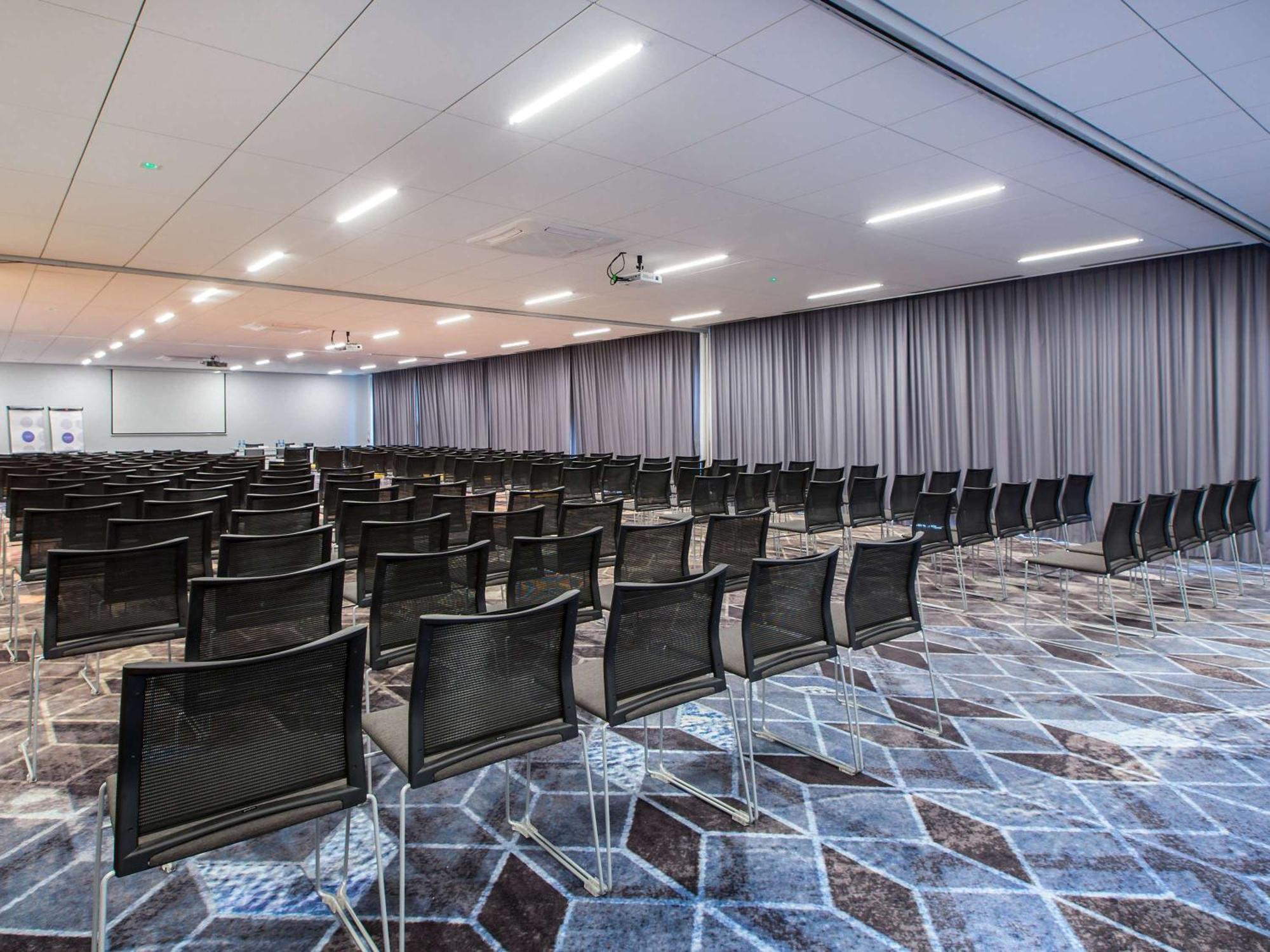 Novotel Wroclaw City Εξωτερικό φωτογραφία